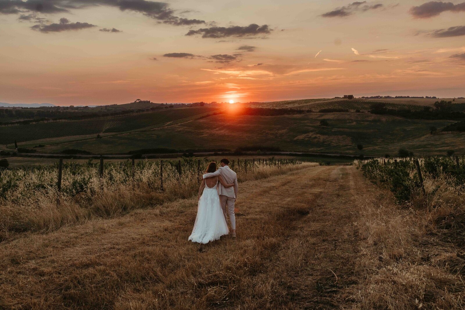 Getframedphotography-Italy-Toscane-weddingshoot-trouwen-bruiloft-trouwfotograaf-destinationweddint-italianwedding-217