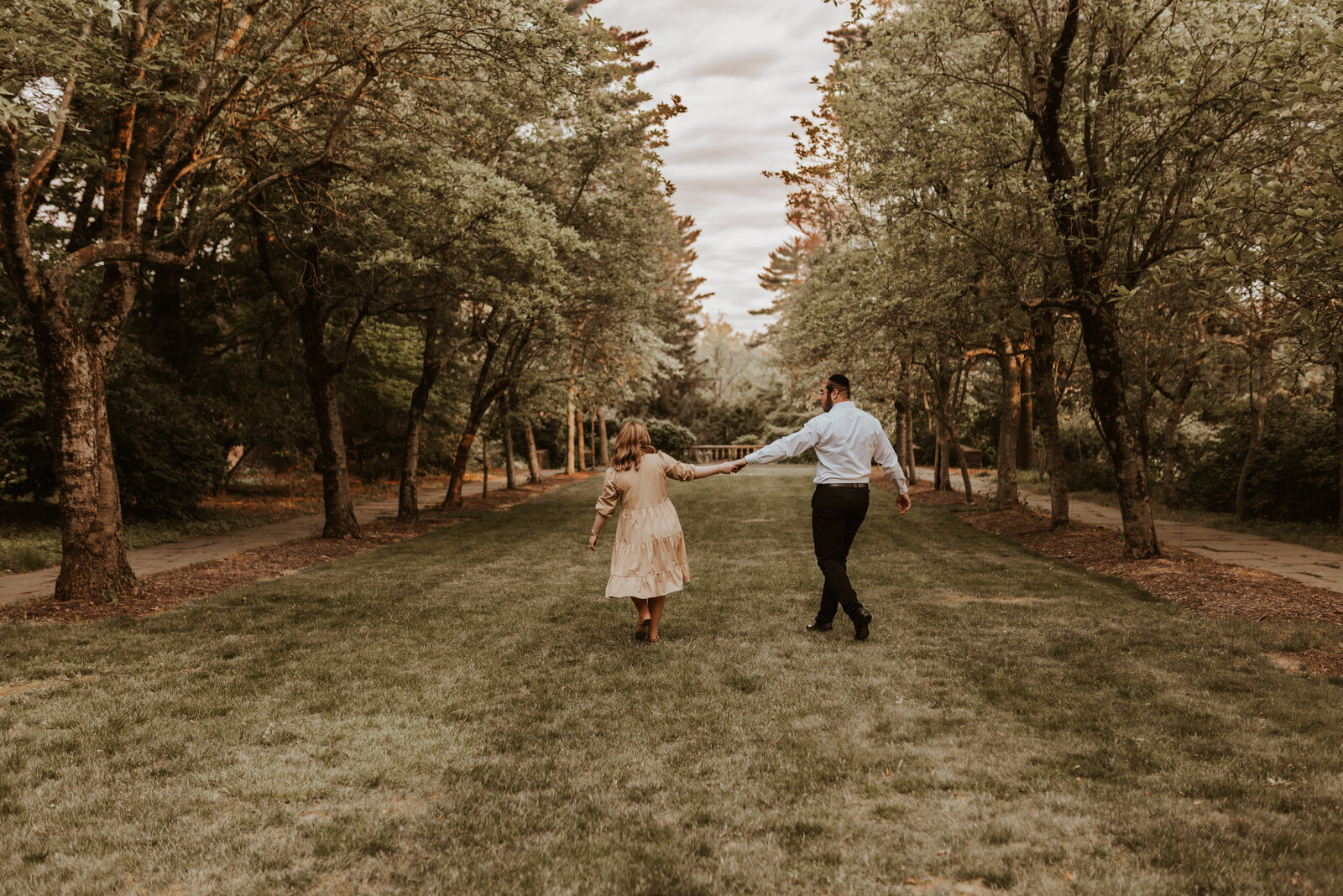 Romantic-Anniversary-Botanical-Gardens-Love-to-Lens-Photography-(112)
