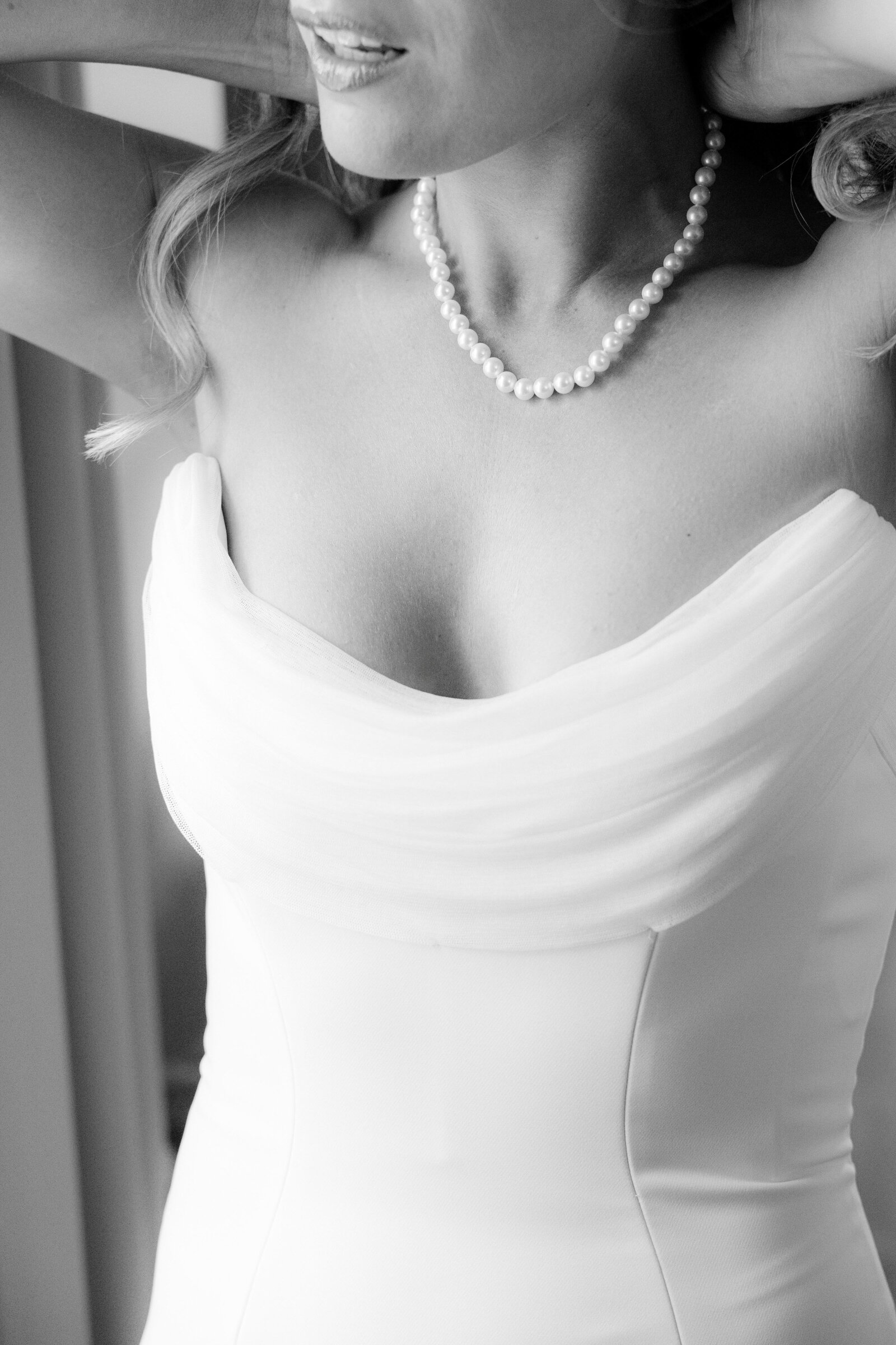 Julieandmorgan_gettingready-91