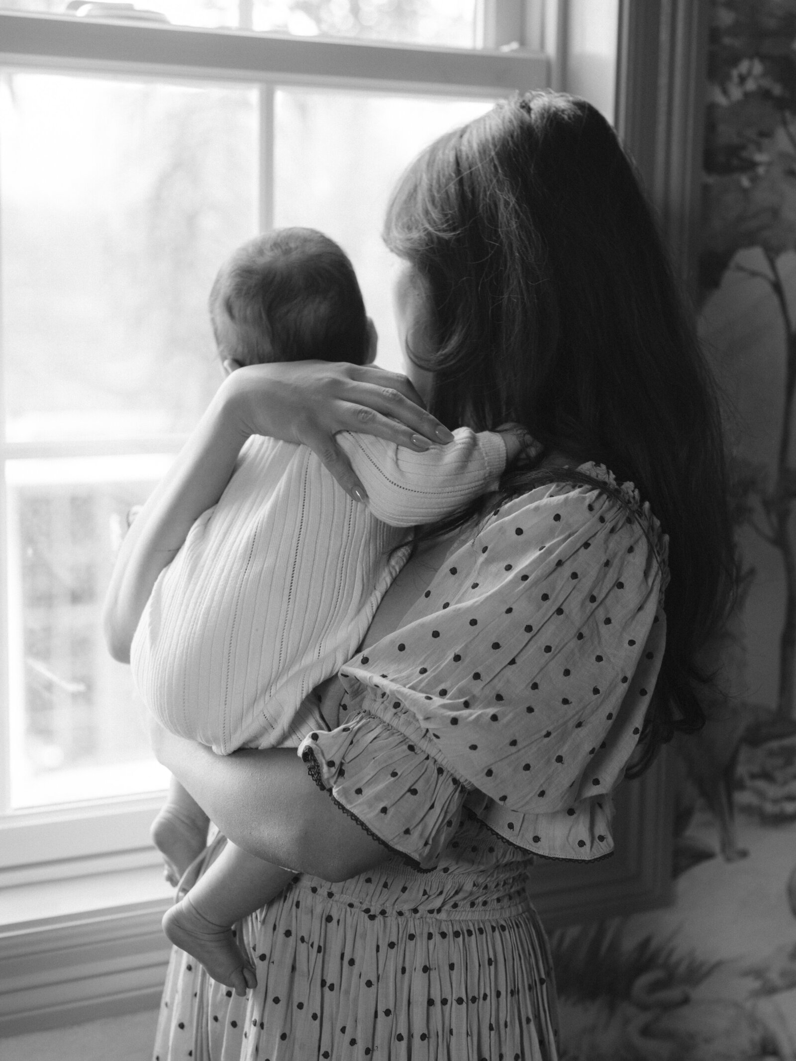paris-at-home-new-born