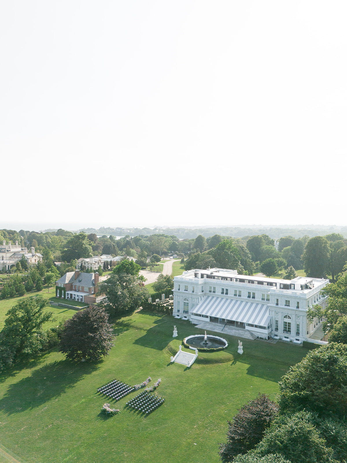 brooke-nash-photography-rosecliff-mansion-wedding-96