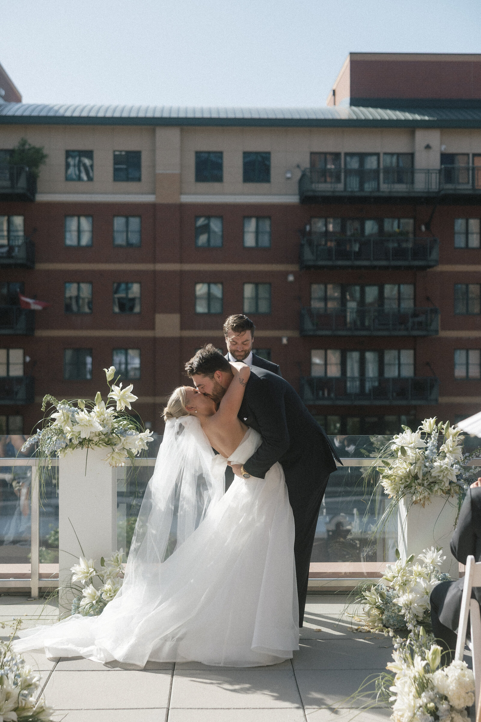 Emily + Jordan - Wedding - Claire Hunt Photography-453