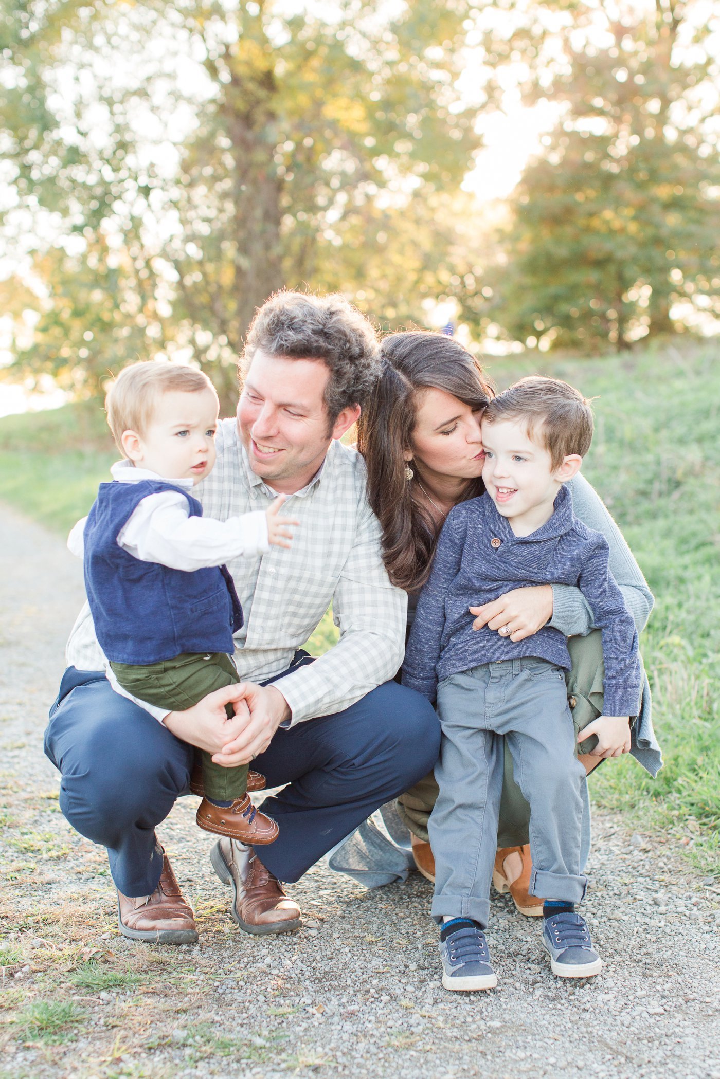 navy-green-blue-summer-steubenville-ohio-family-portrait-2