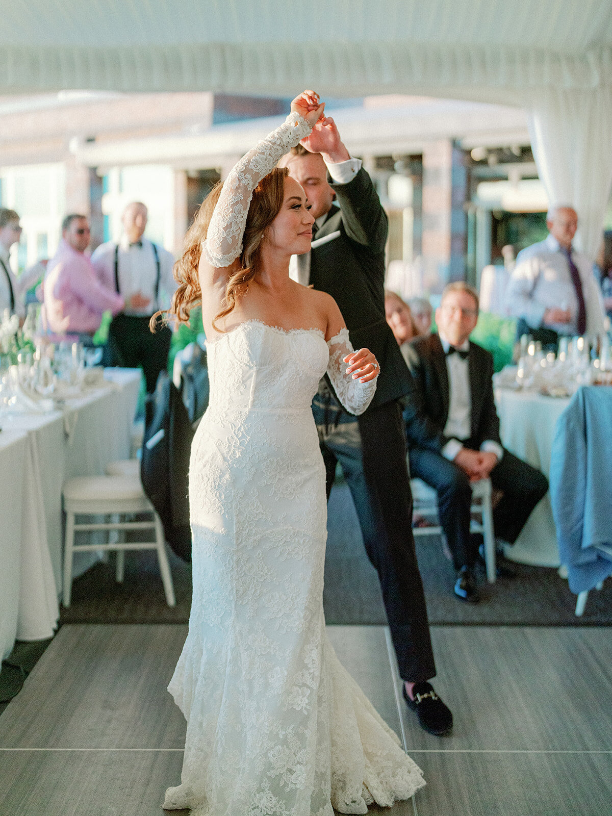 woodmark-hotel-wedding-J-J-1117