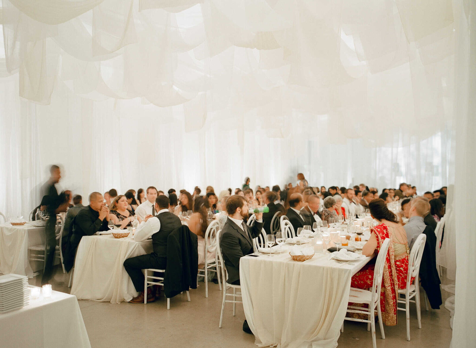 AUSTIN-MODERN-MONOCHROMATIC-INDIAN-WEDDING-00739