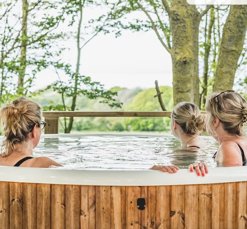 Fiona McCoss Dark Feminine Retreat Womens Retreat Somerset UK 10