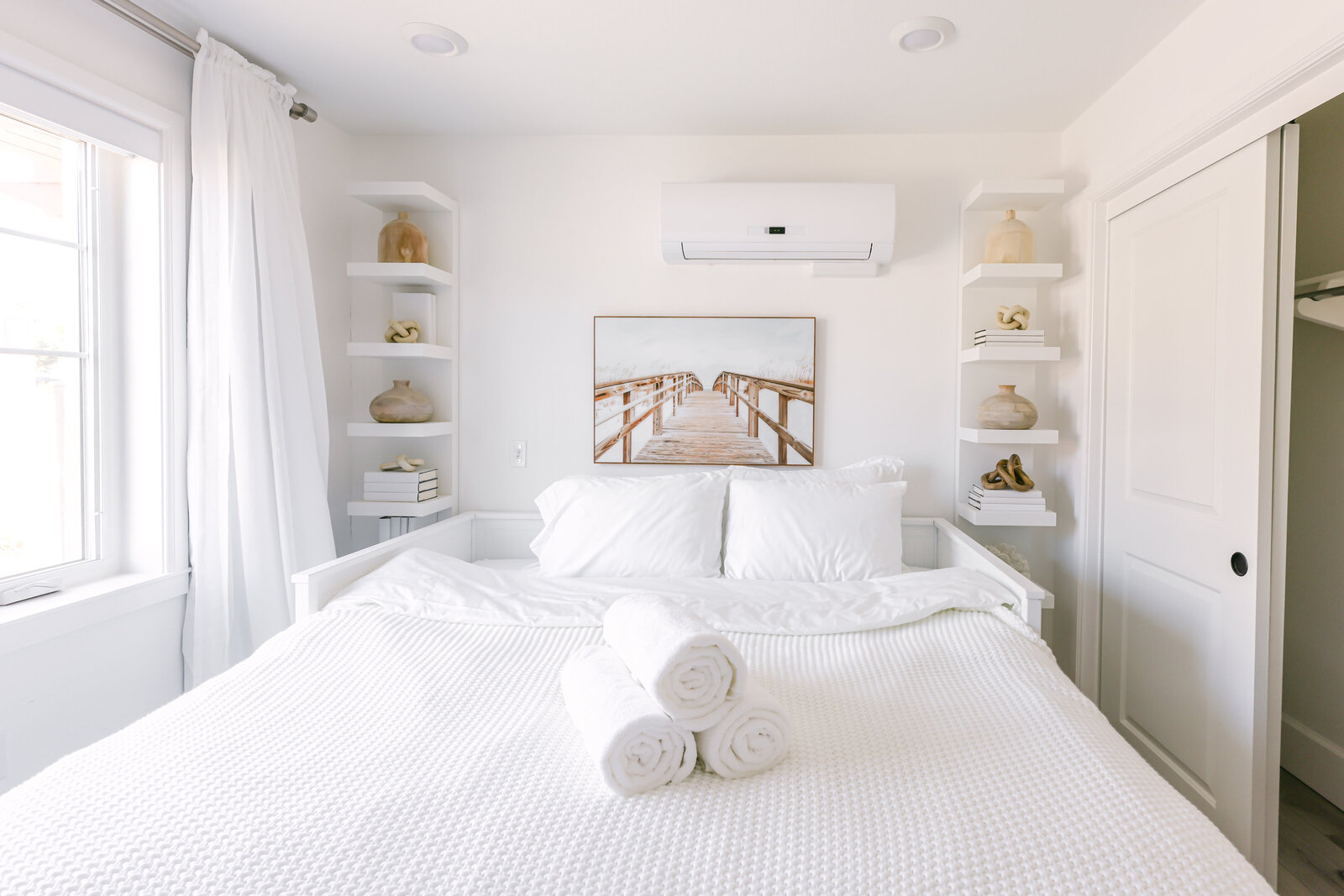 orange county airbnb photographer light bright airy room