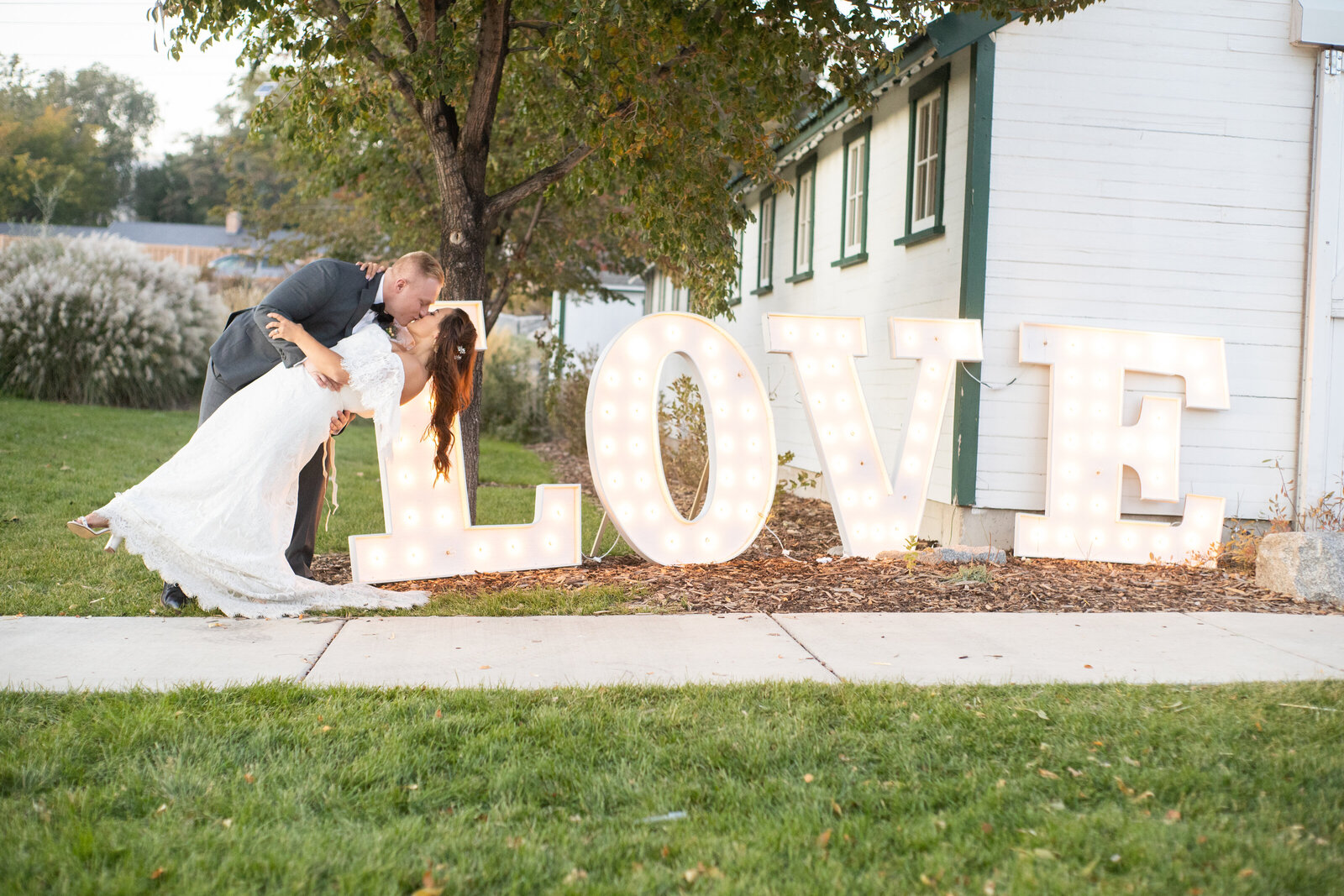 Wedding decorations outdoor photos in Draper Utah