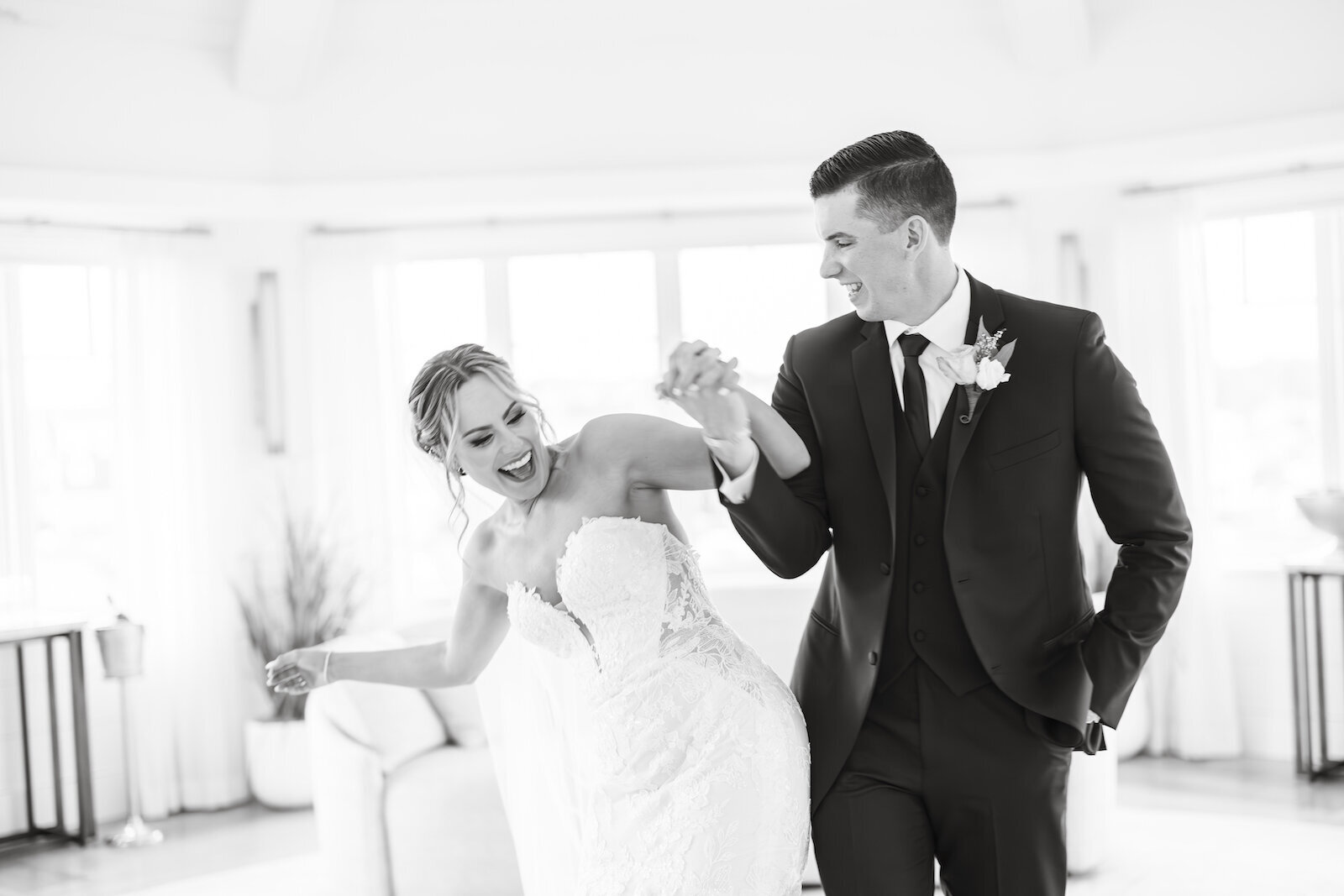 Angela Greenlaw Photography Cape Cod Boston Newport Portsmouth Wedding Photographer-33