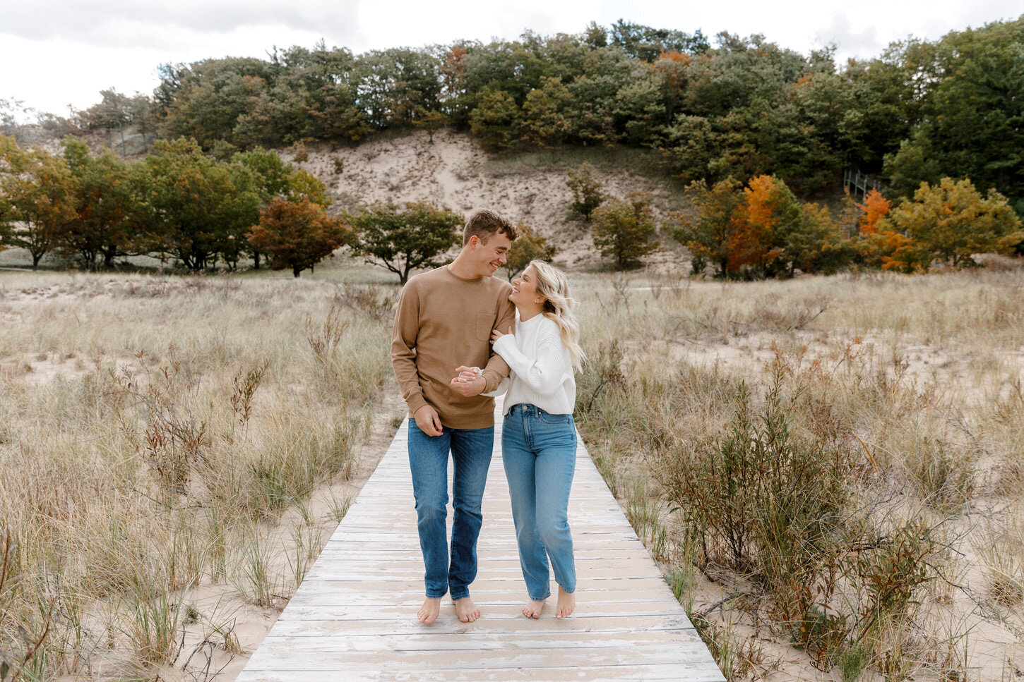 Lake-Michigan-Engagement-Photos-18