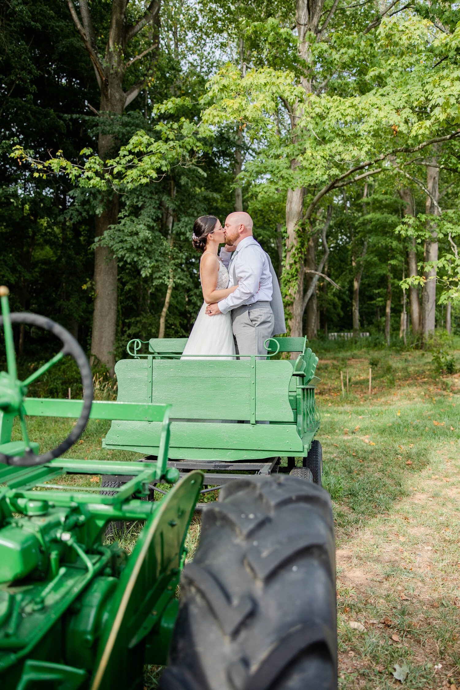 2022 08 14_Elle Josh Wedding_Nuzzos Farm_Branford CT_05-Newlyweds-5