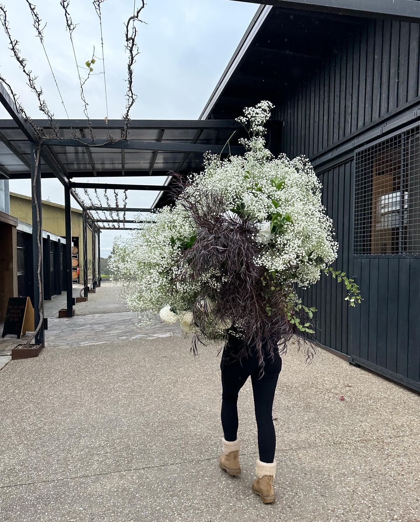 SugarBeeFlowers hanging isntallation bts