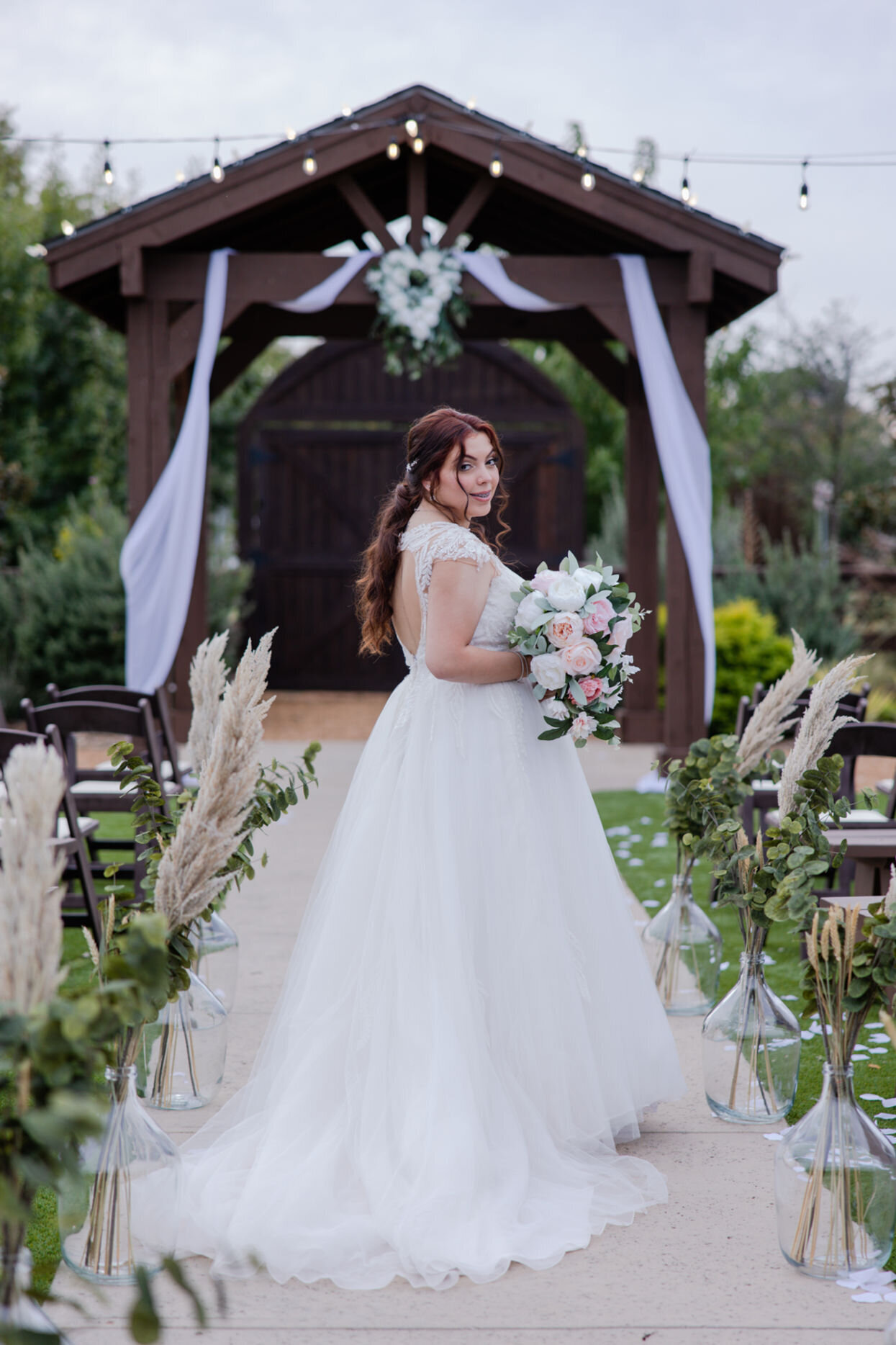 Bride-and-groom-portraits-Dallas