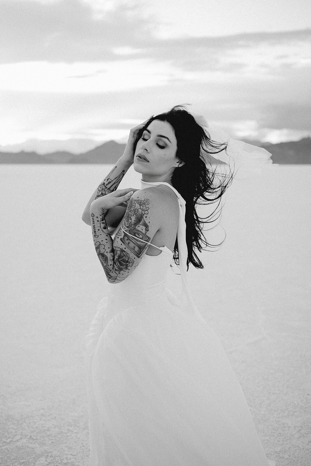 Salt_Flats_Elopement_Utah_Becca_Photo-126