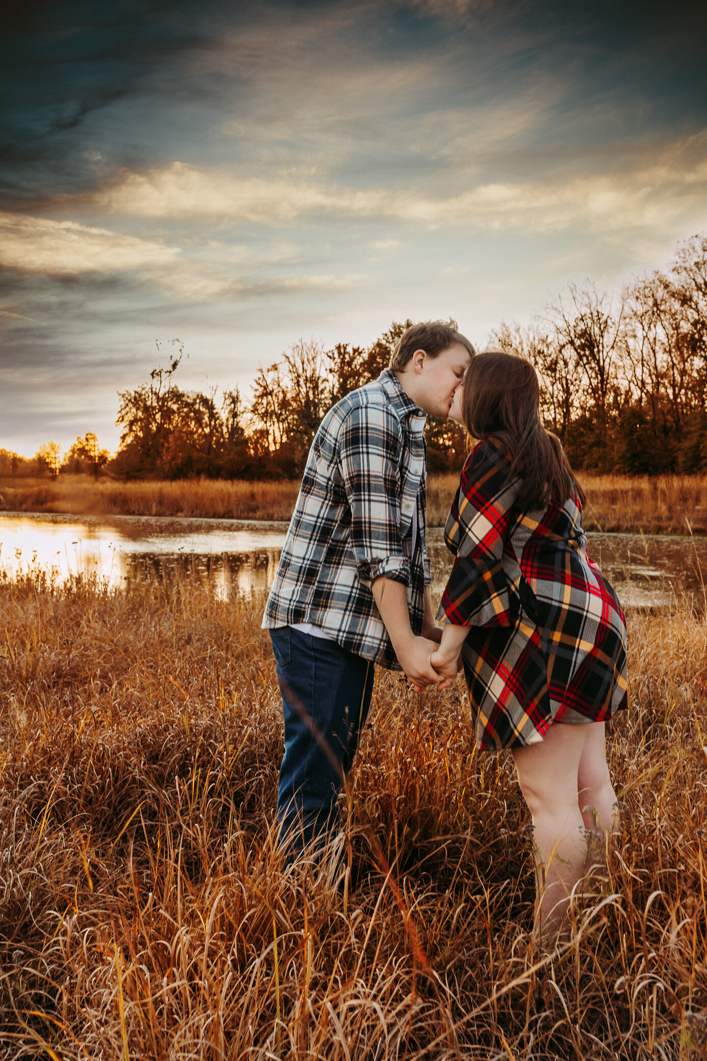 maternity-photoshoot-indianapolis-carmel-nightingale-and-willow-photography (20 of 36)