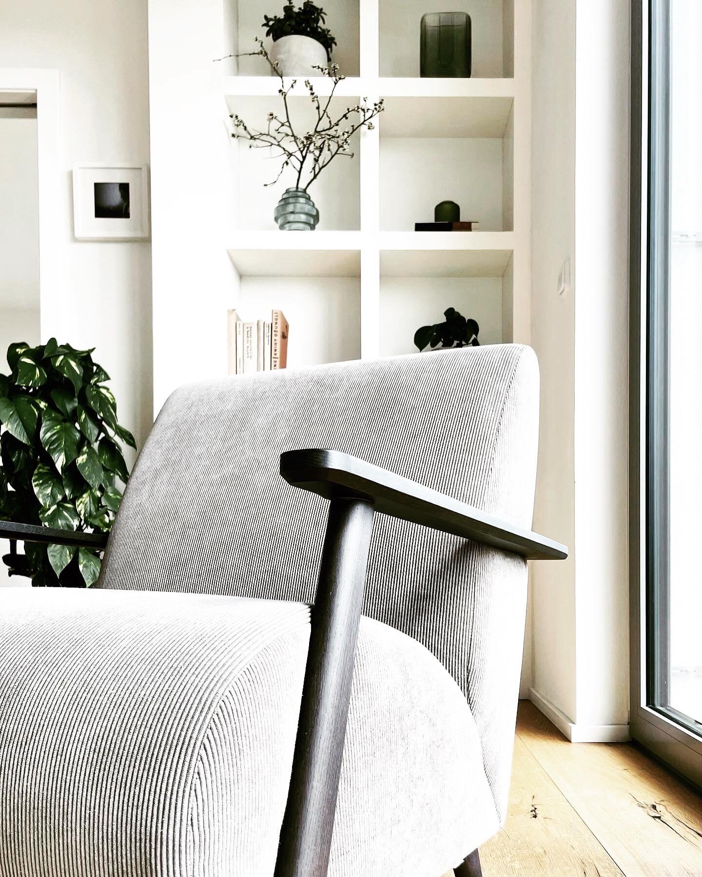 5BA40147-4FA2-4A7C-9D51-89FF0747E317