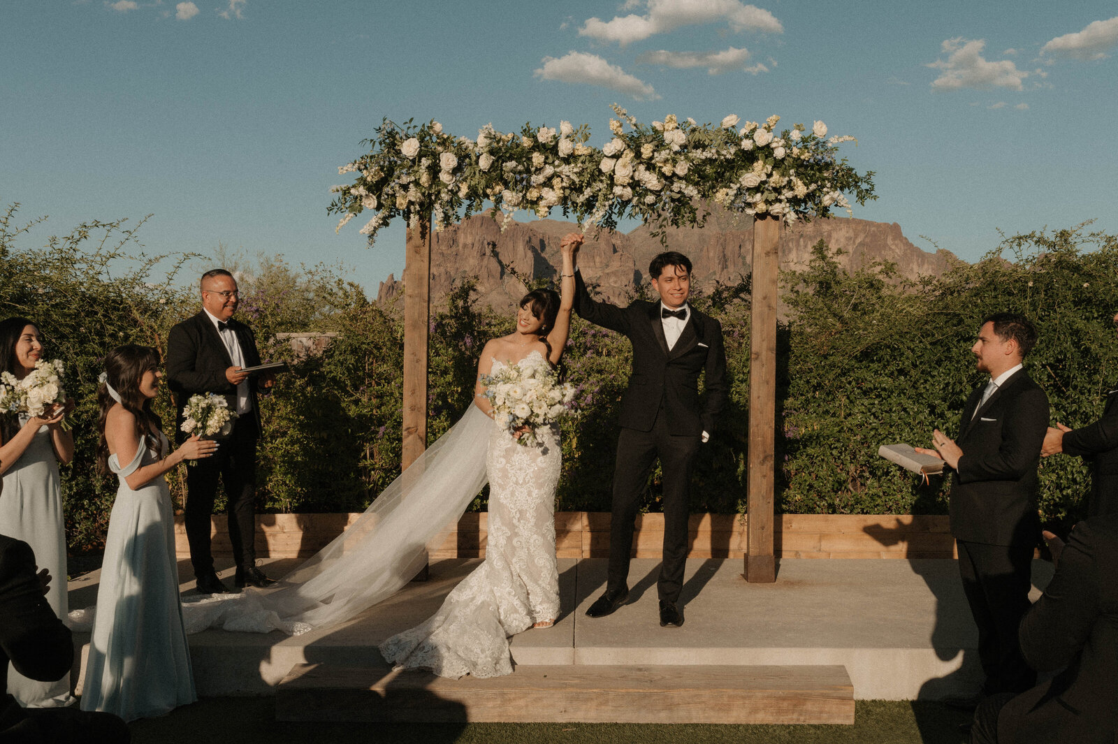 TheCarmonasWeddingAZ-671