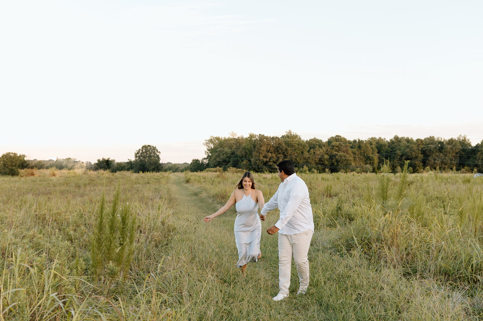 pregnancy-announcement-charlotte-clarks-creek-dog (8)