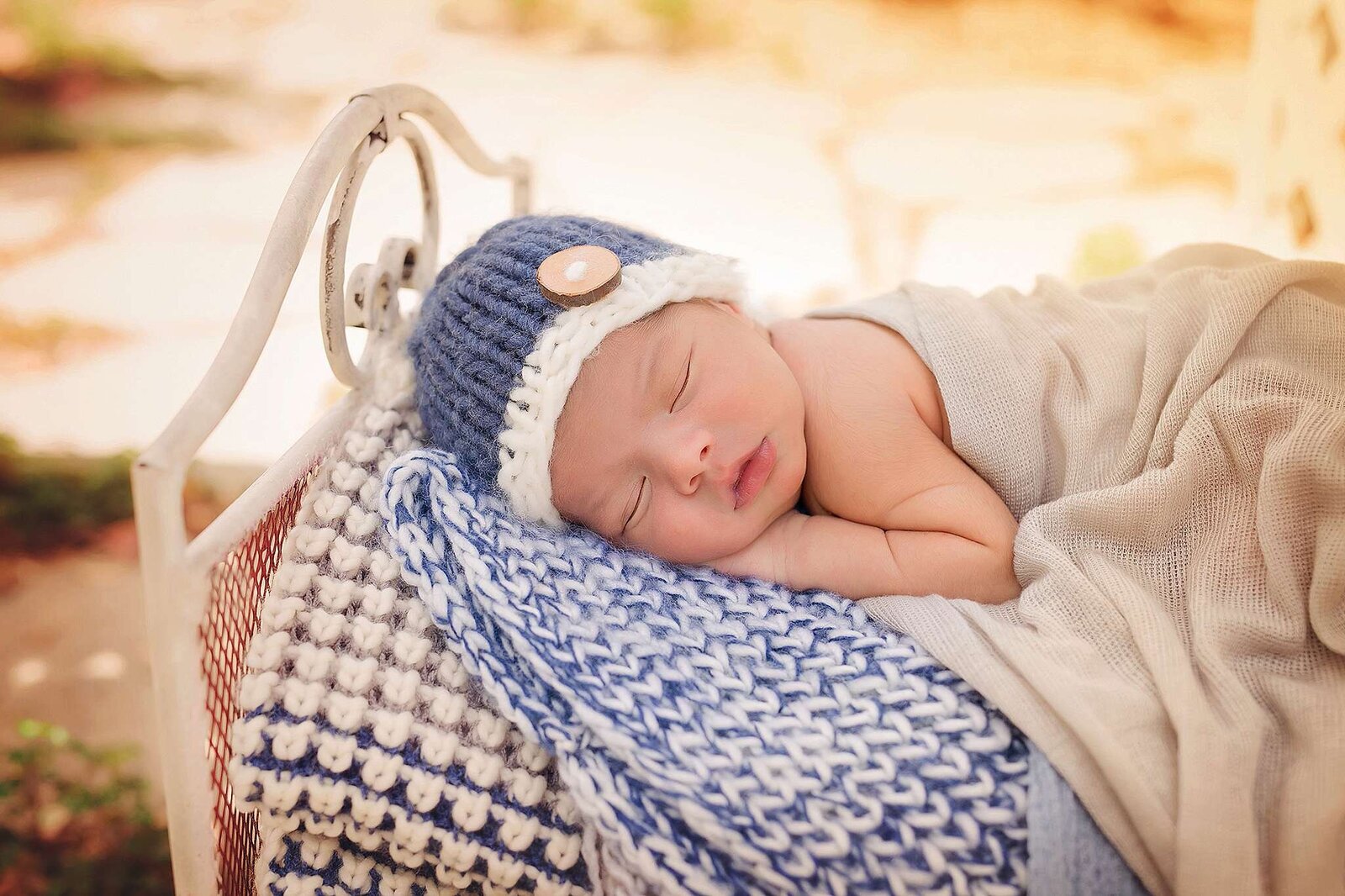 Orlando-Outdoor-Newborn-Photographer-10