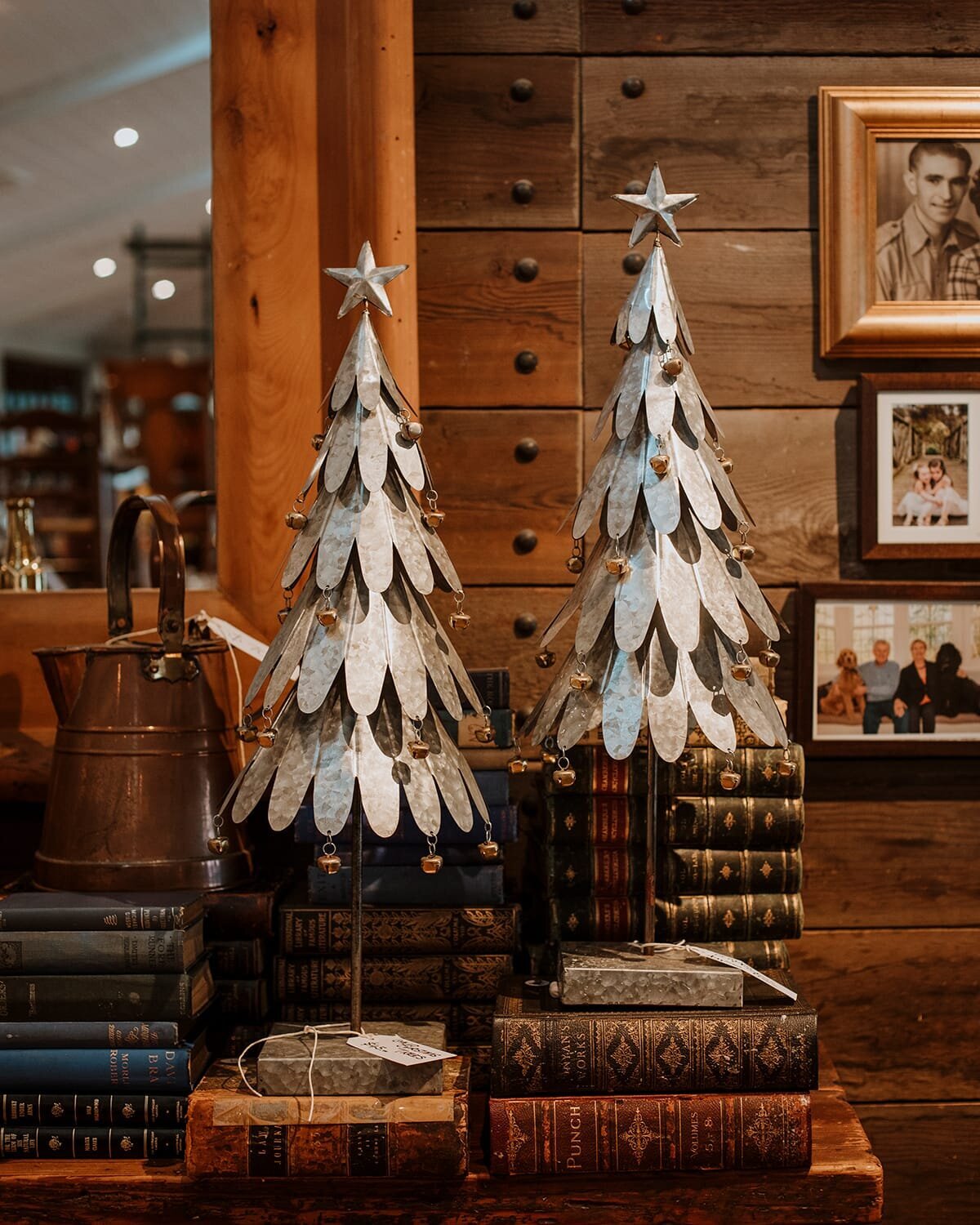 Xmas_trees_metal