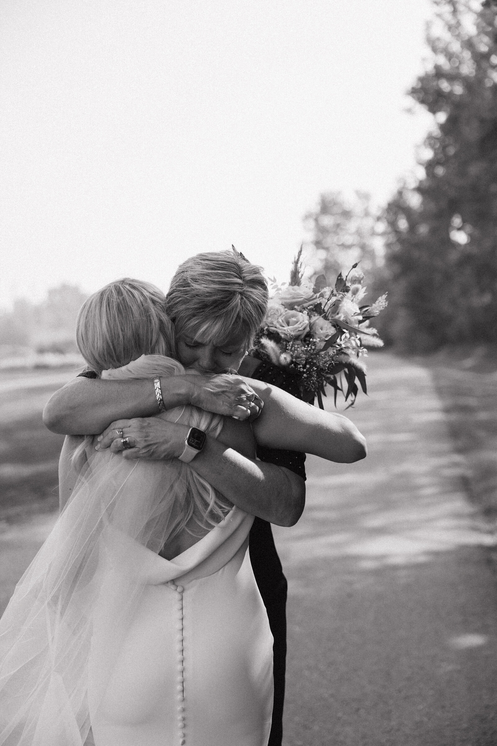 JB Photography - Alberta Golf Course Romantic, Timeless Summer Wedding-93