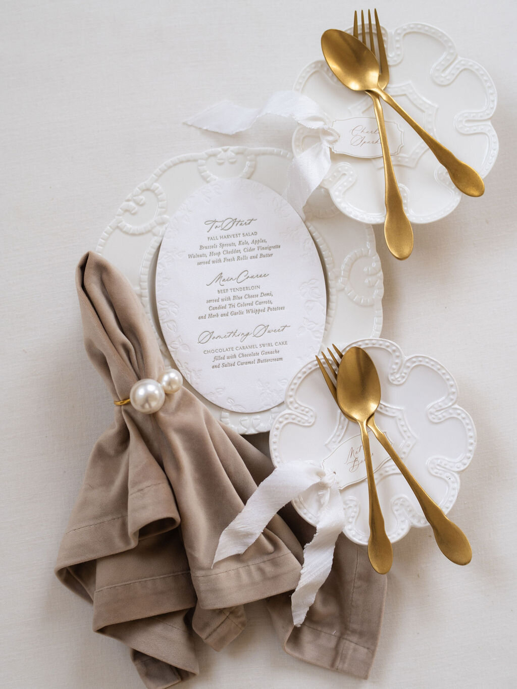oval-floral-letterpress-velvet-dinner-menu