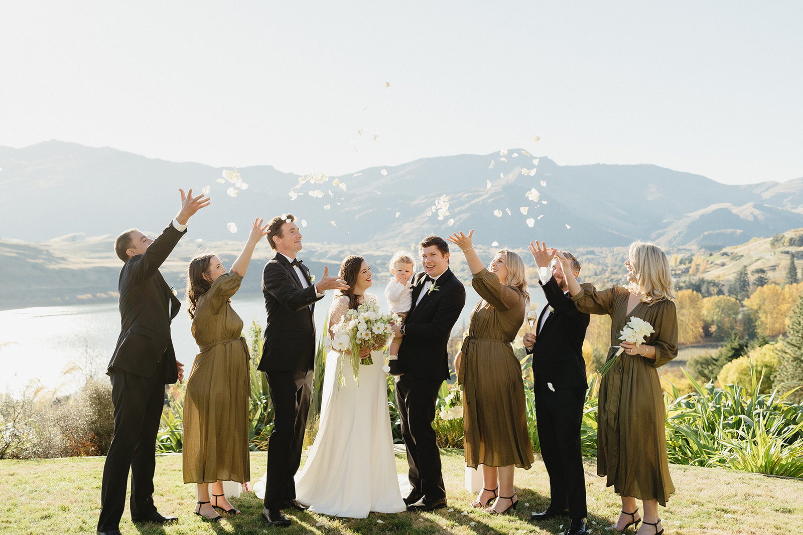 Melissa Clark Photography - Queenstown Wedding Photographer - Lake Hayes Holiday Home Wedding - Katherine & Adam 4.5.24-147