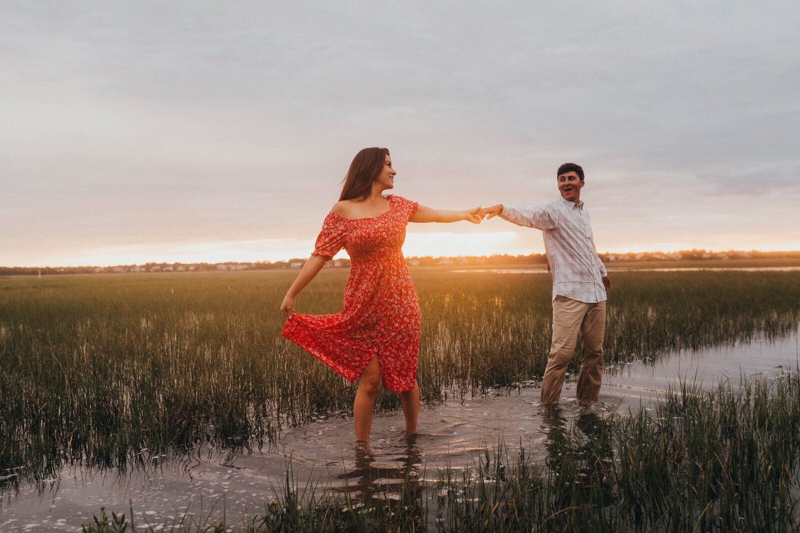 sunset engagement photos wilmington north carolina travel photography travel photographer, liz kyle photography