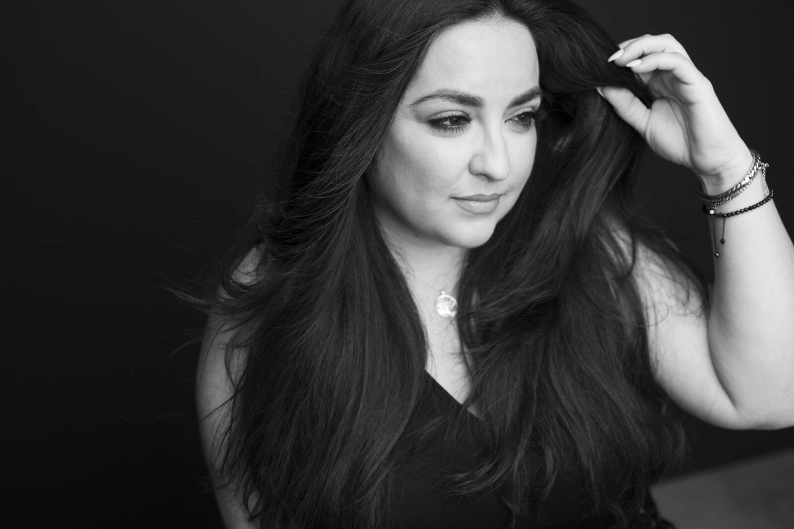 Dora-Vera-San-Antonio-makeup-artist-with-photoshoots
