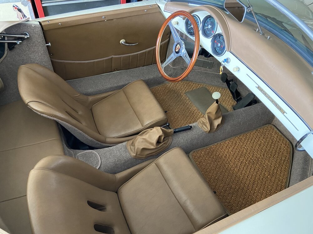 Vintage wedding Car for Rent in Kelowna | Vintage Porsche 356