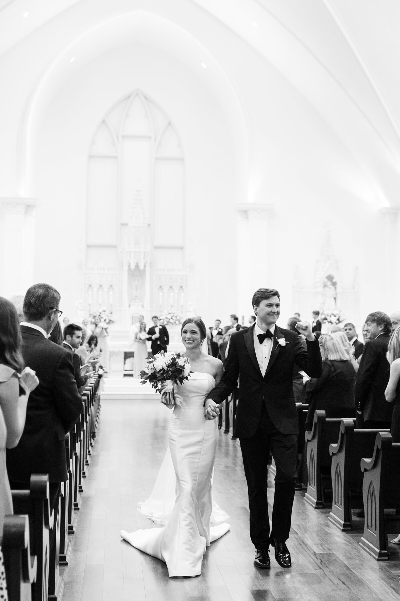 Mobile-Alabama-wedding-photographer-st-ignatius-catholic-church_0020