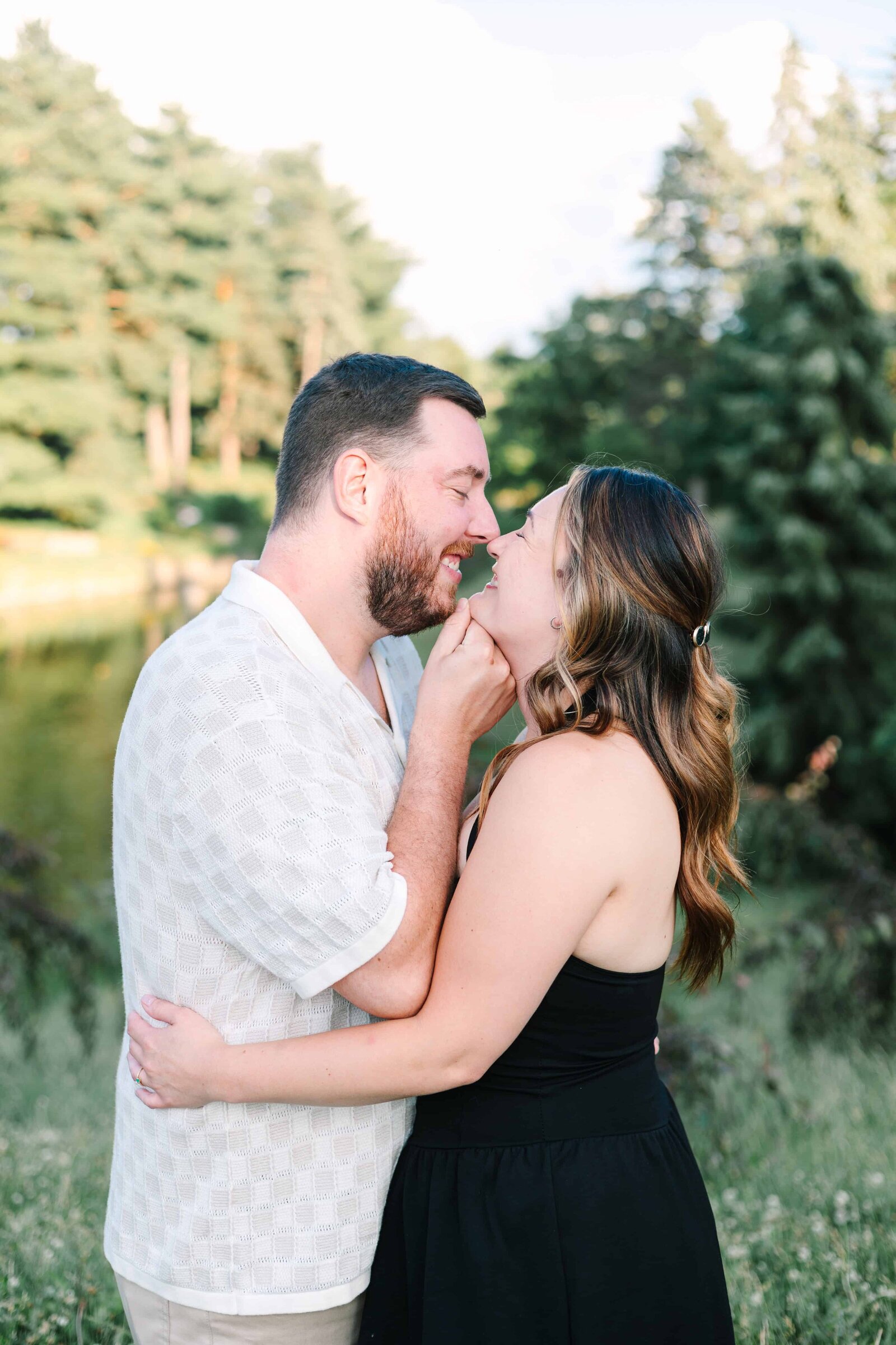 Como-Park-St-Paul-Minnesota-Engagement-Photo-Willow-And-Rove-29