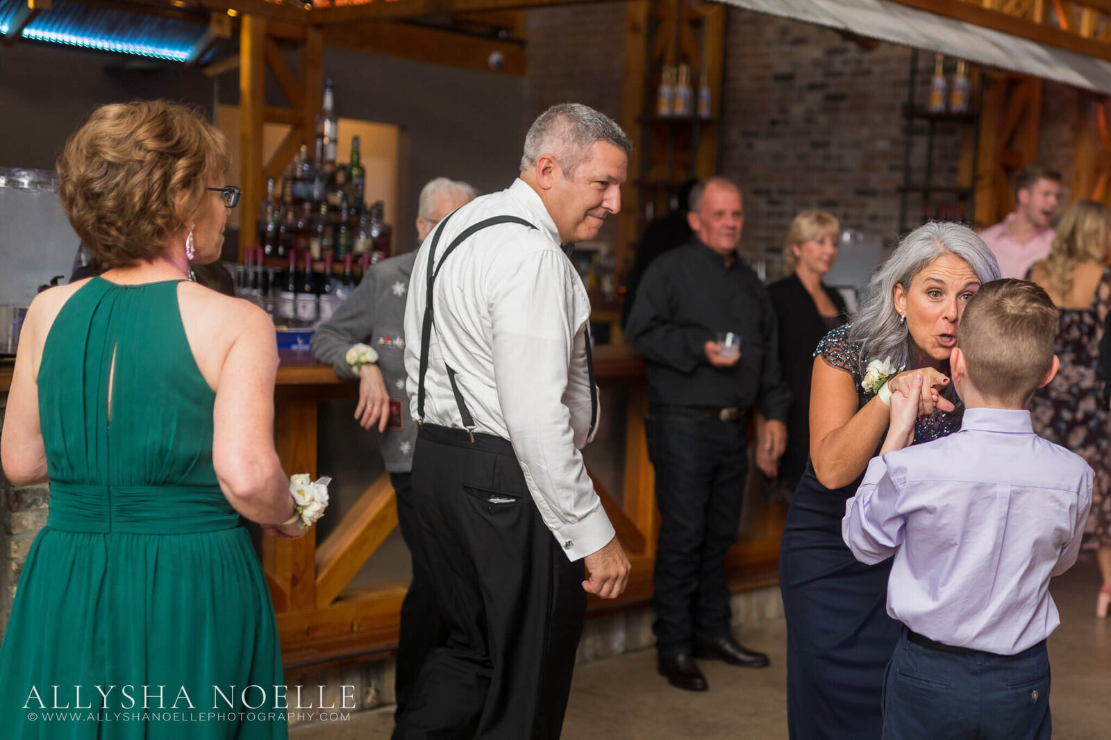 Wedding-at-The-Factory-on-Barclay-in-Milwaukee-1306
