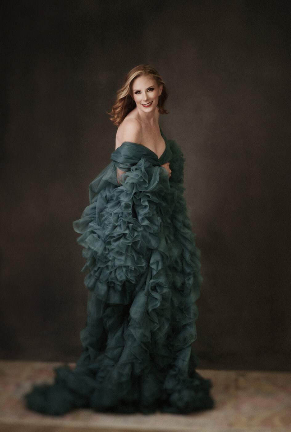 tampa-photographer-studio-wardrobe-4