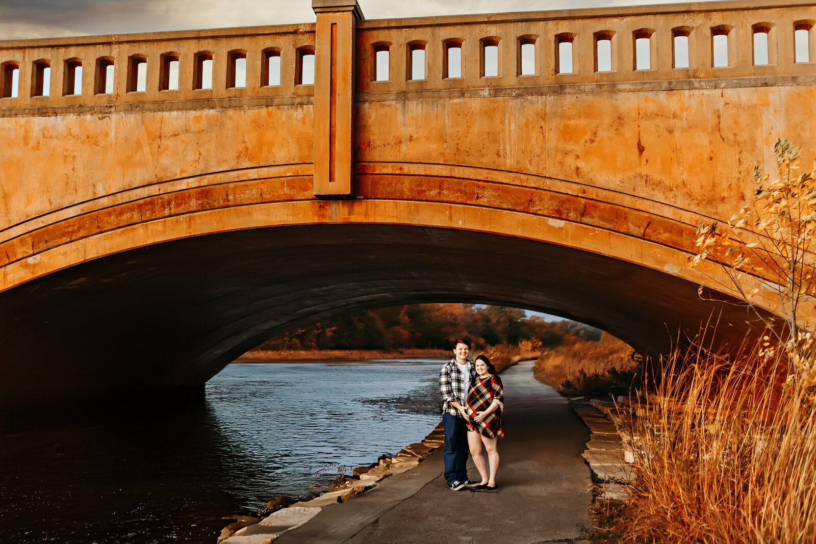 maternity-photoshoot-indianapolis-carmel-nightingale-and-willow-photography (25 of 36)