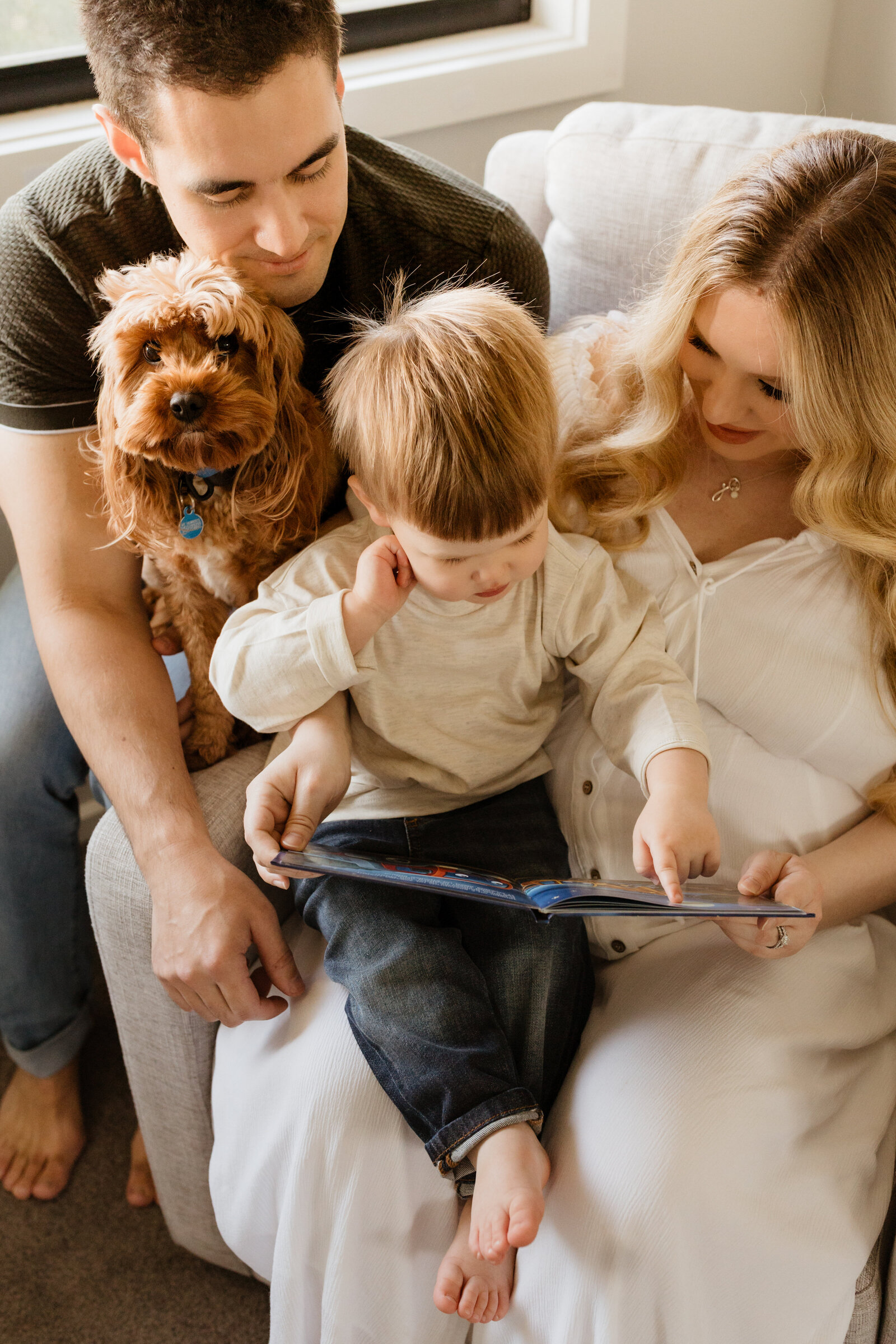 in-home-family-session-hawkesbury-natural-photography