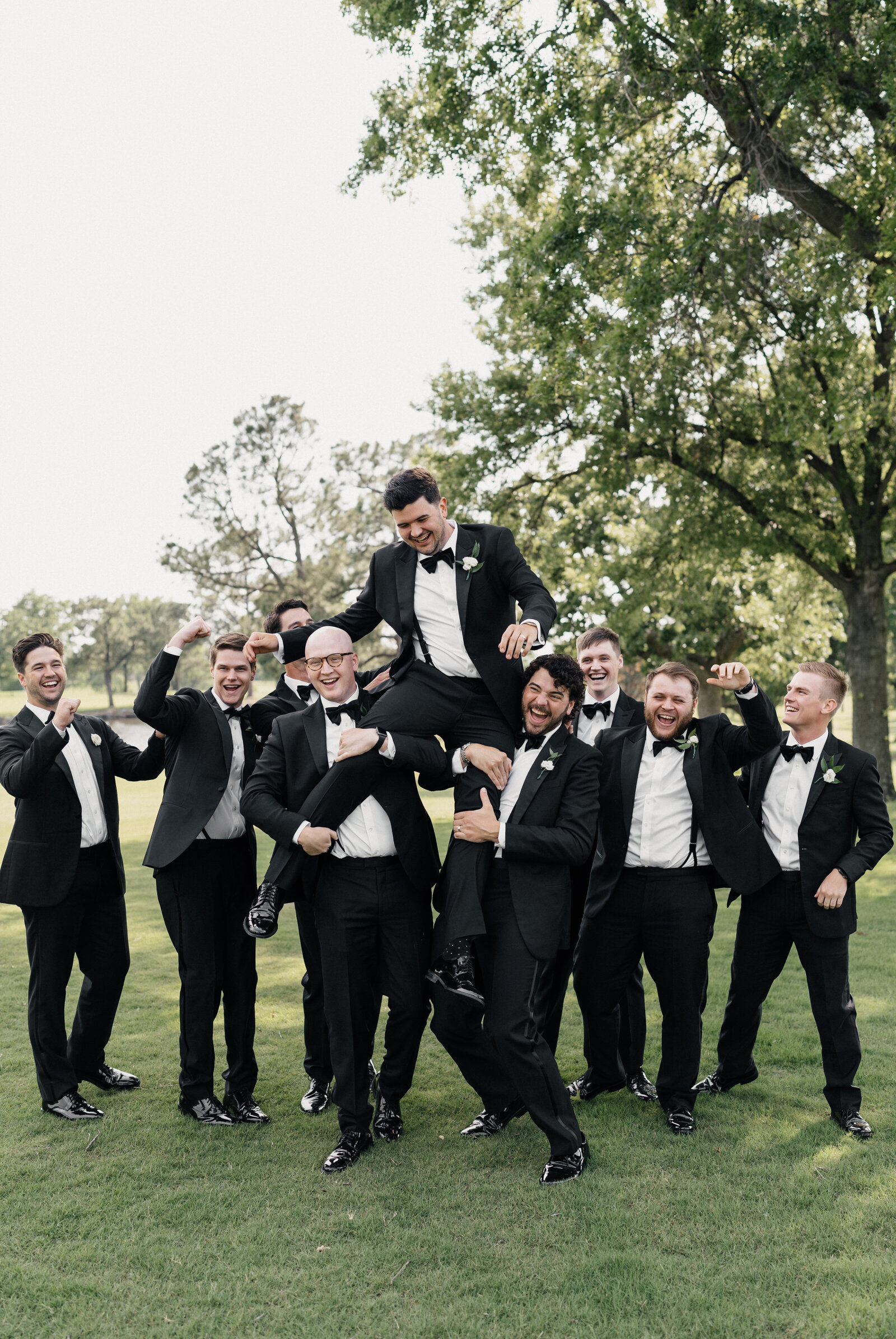 Oklahoma + Destination Wedding Photographer | Madelyn Price Photos - Tulsa Wedding Photographer