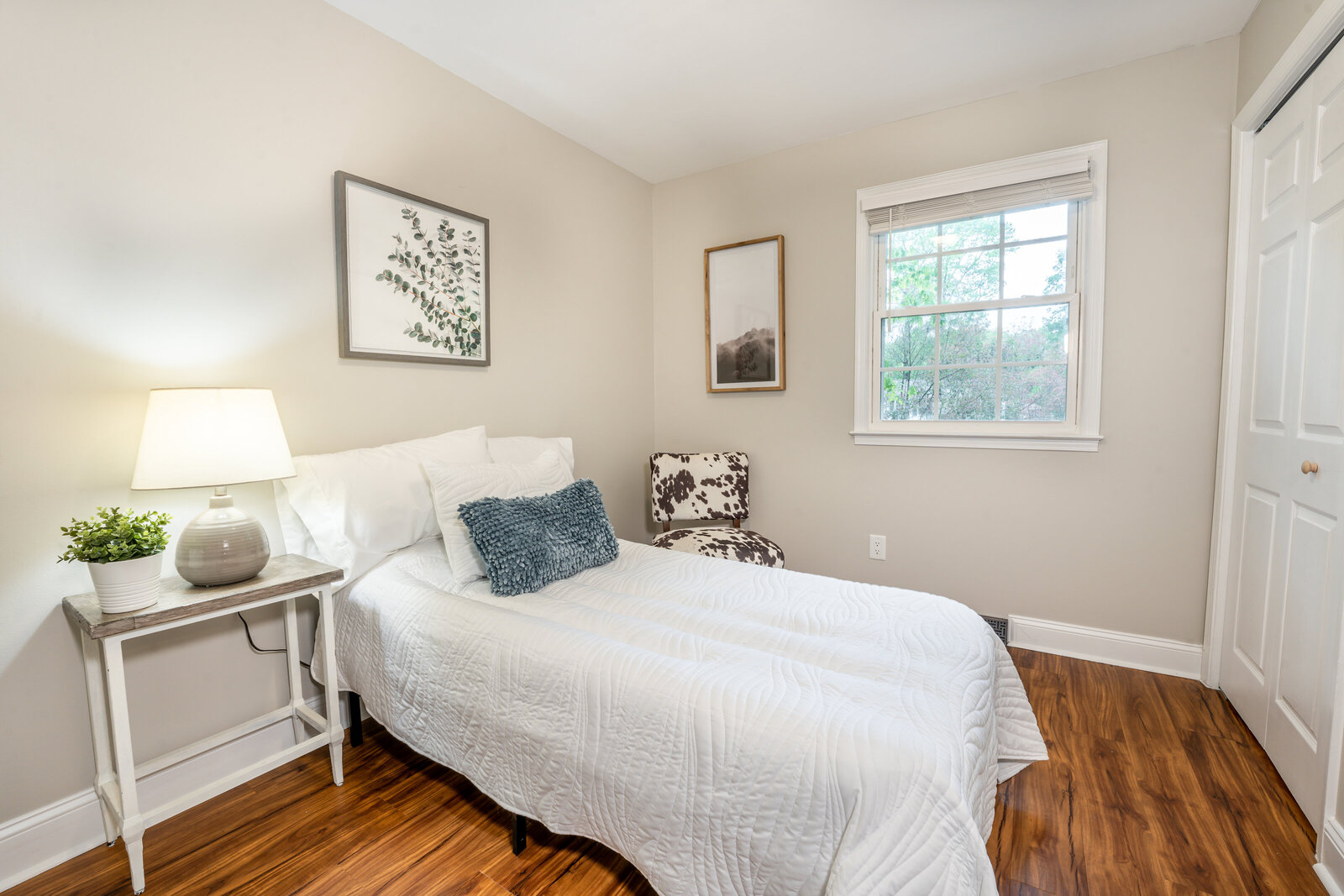 UpstairsGuestBedroom.after