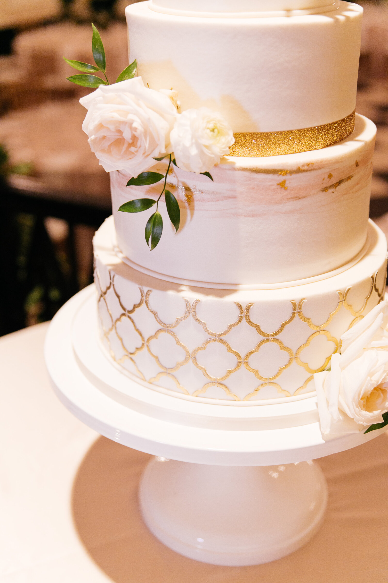 Glamorous-Wedding-Cake-Ashley-Cakes-16