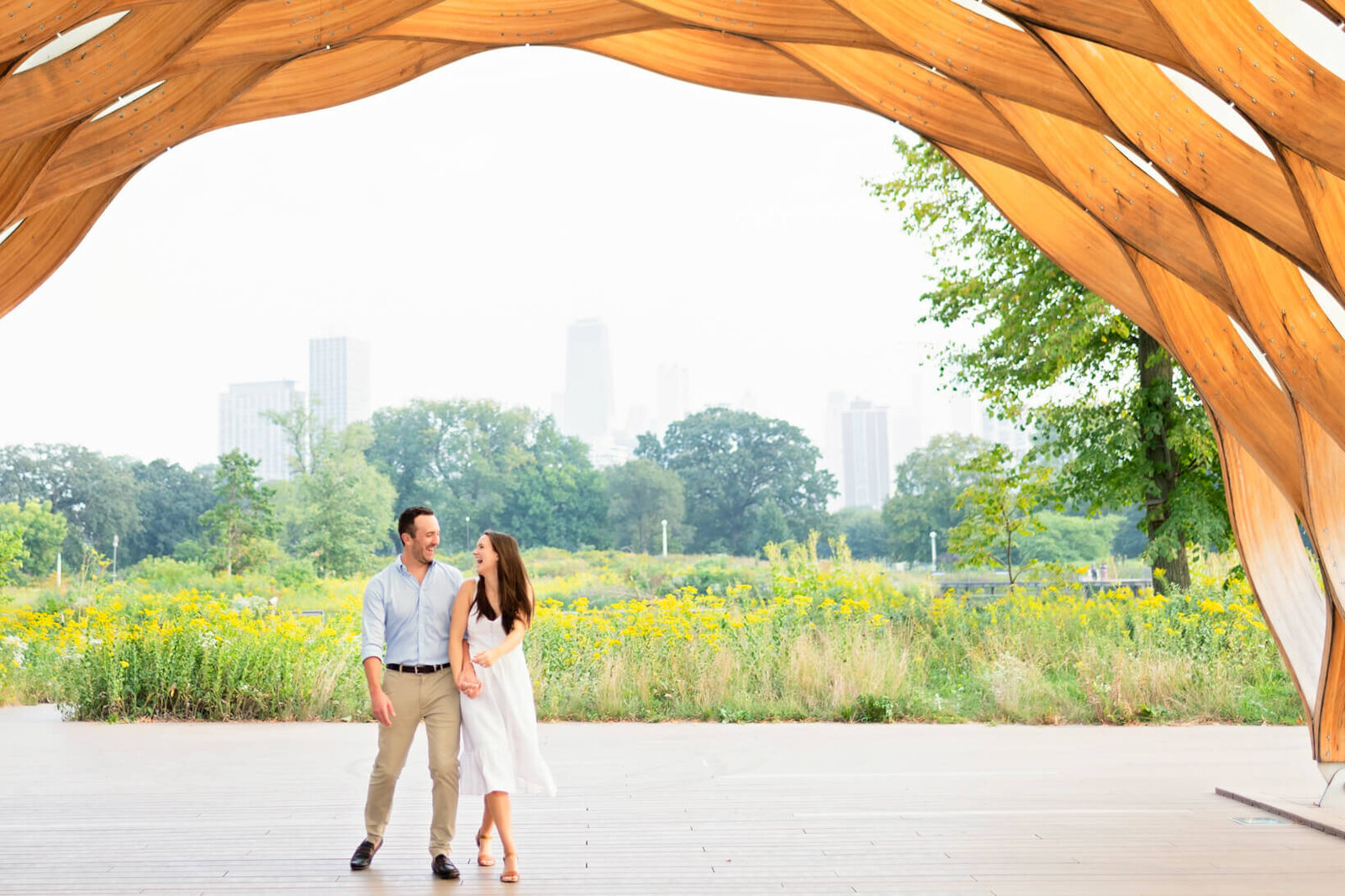 Downtown-Chicago-Engagement-Photos-60