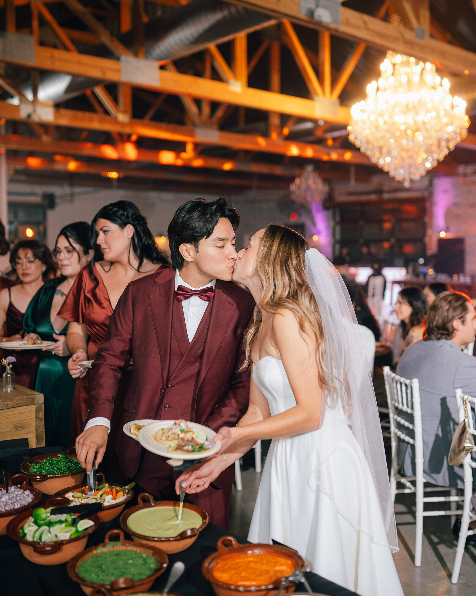 Saenz The Farmhouse KC Event Venue Wedding360
