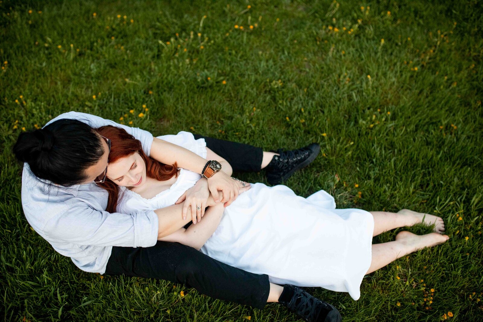 romantic-engagement-session-ideas