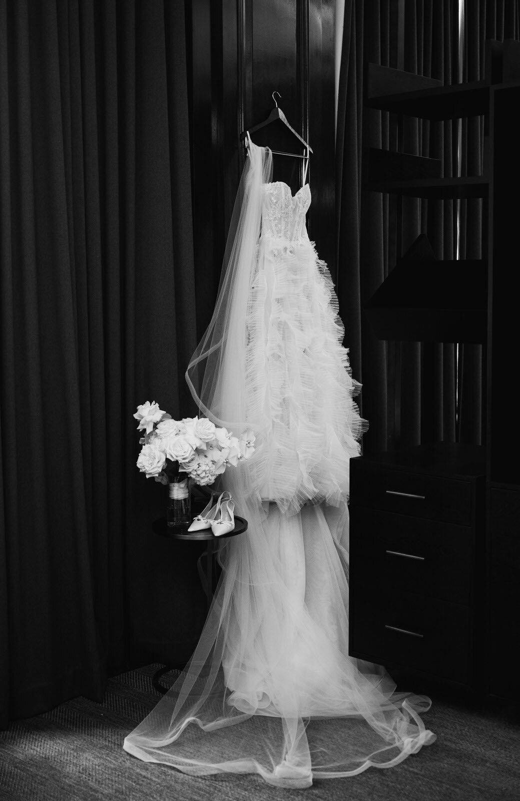 Chroma-Detroit-Wedding-Kaitlyn-Cole-Photography-127