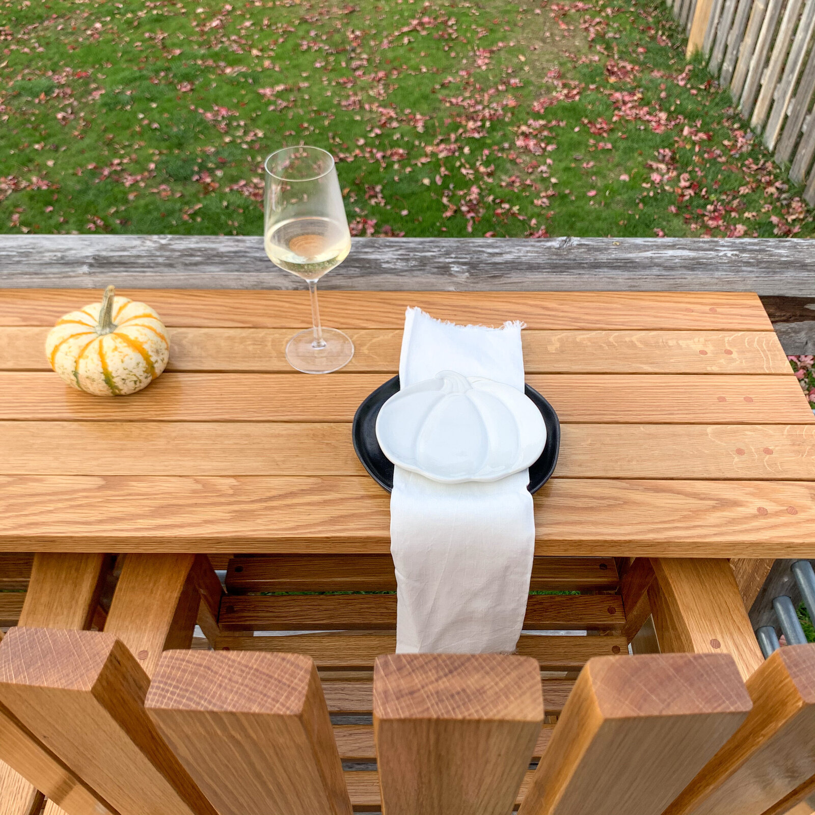 outdoor-table-set-10