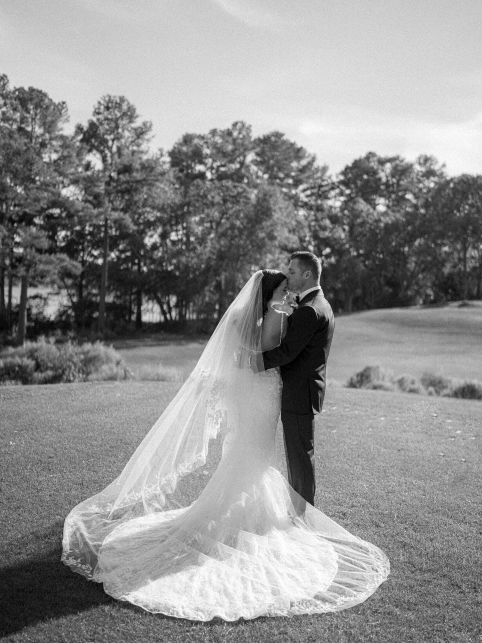 Holly-Lake-Wedding-Jen-Symes-27