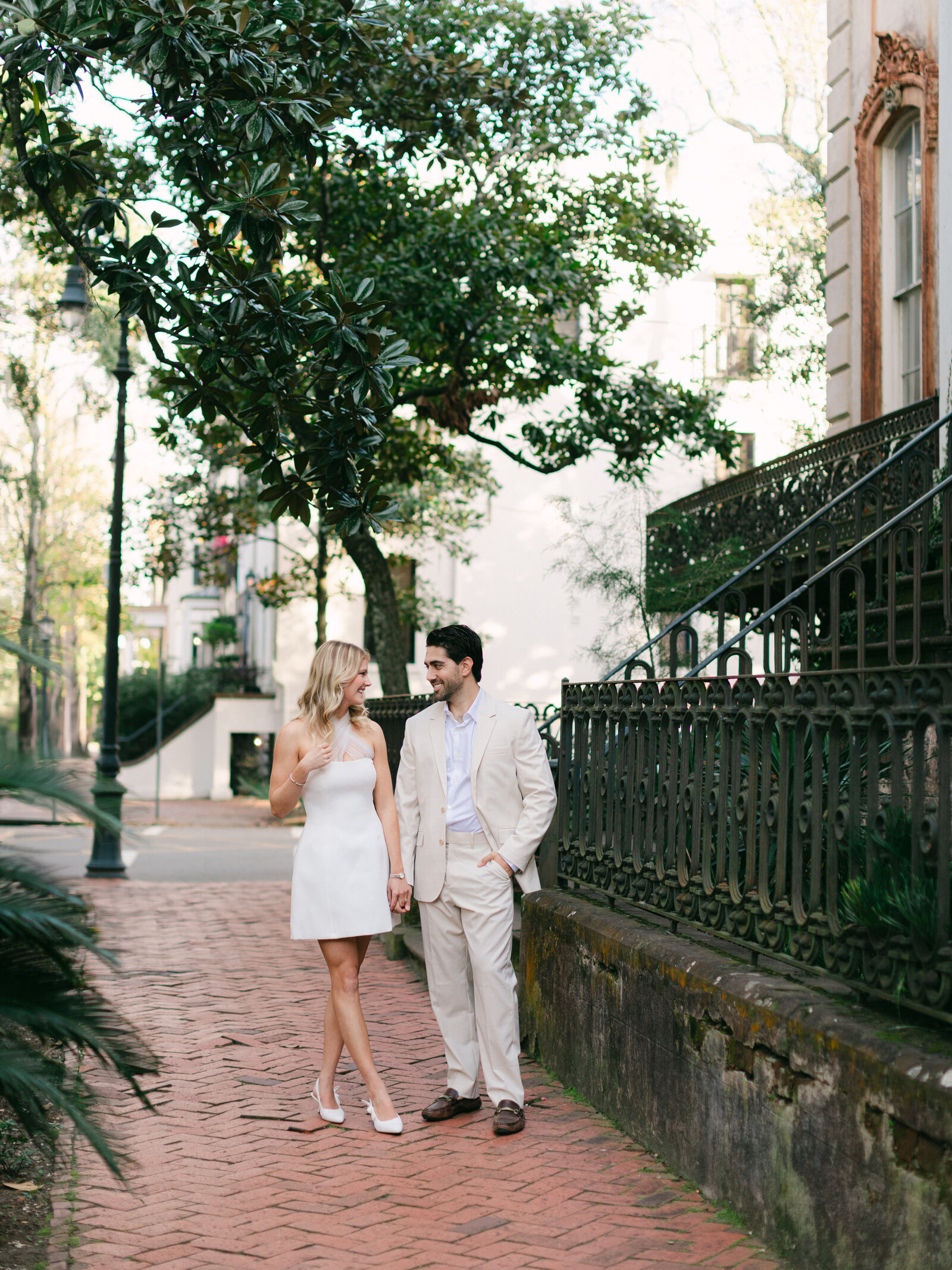 224-torianna-brooke-portraiture-historic-downtown-savannah-engagement-mac-corey
