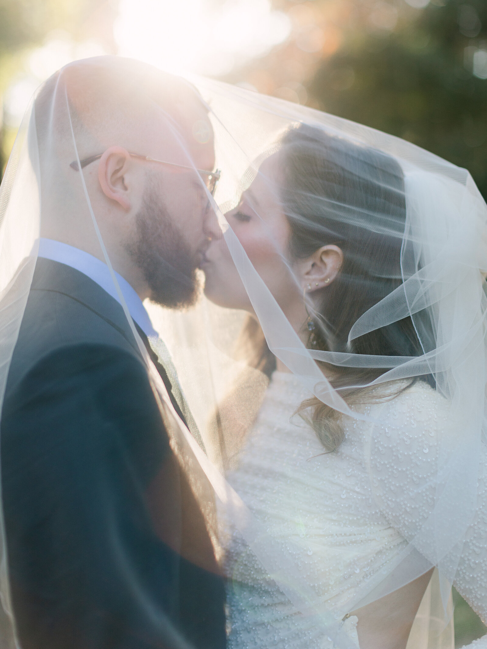 213-torianna-brooke-portraiture-historic-savannah-elopement-courtney-josh