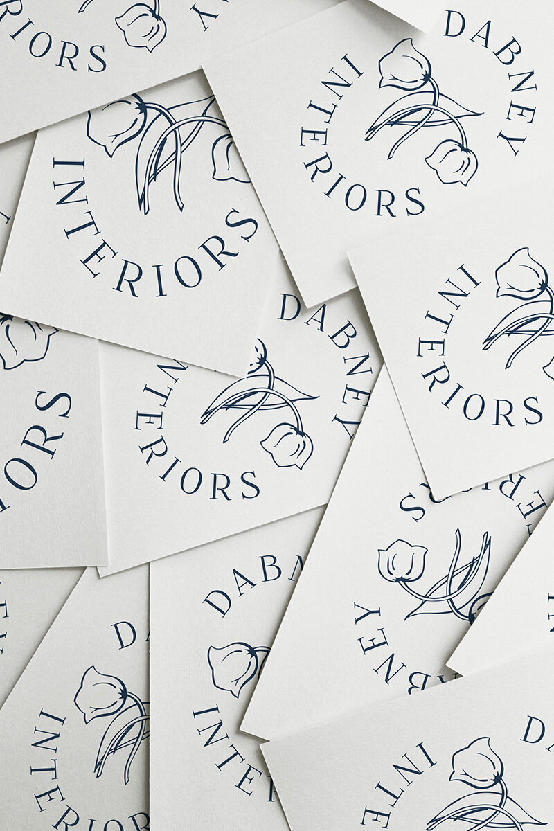 Reine Creative Header Slider-Mobile-3