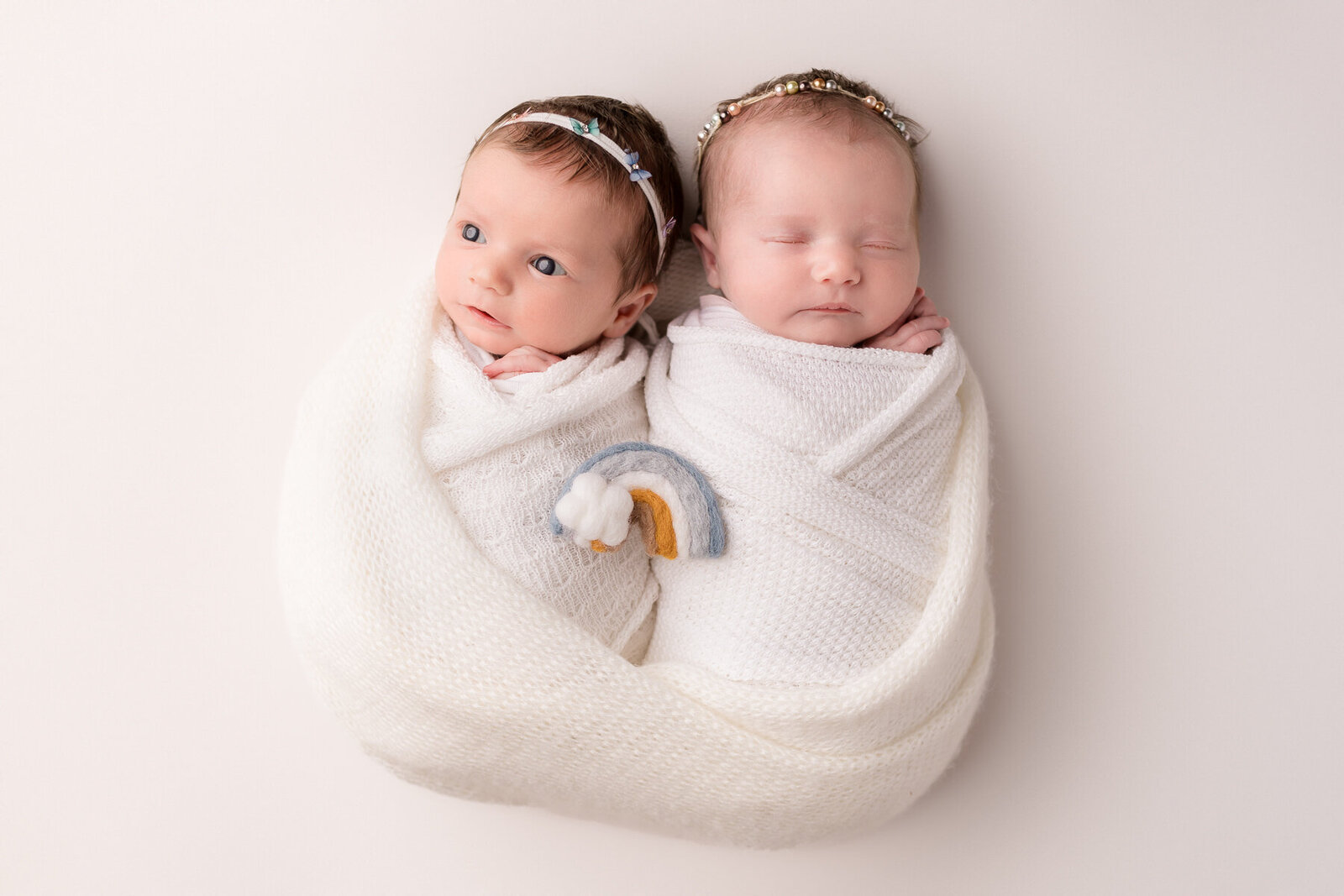 in-home-newborn-photography-session-twin-baby-girls-Georgetown-KY-photographer