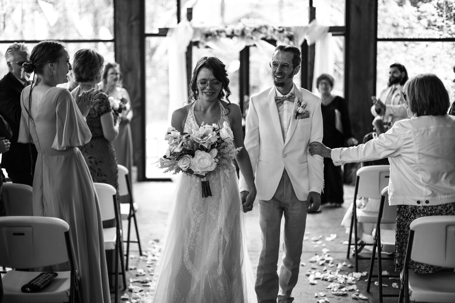 Erie-Pa-Wedding-Photography-Pine-Junction-5